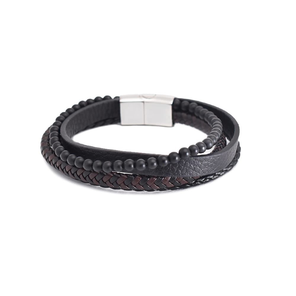 Wie Sie Ihr Lederarmband mit anderen Accessoires für einen maskulinen Look kombinieren