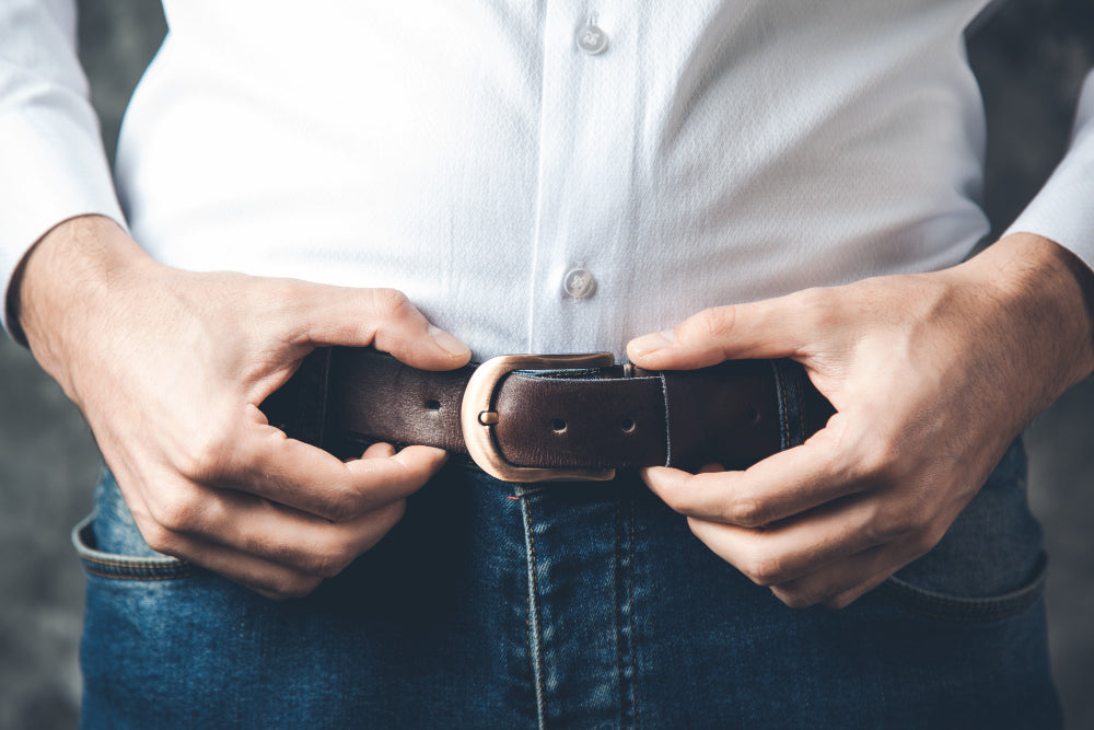 De ce curelele sunt printre cele mai neglijate accesorii – și de ce contează