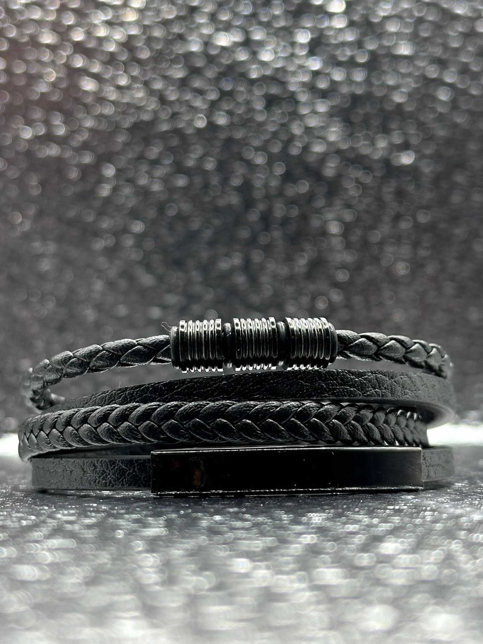 Bratara-barbati-piele-naturala-negru-Essentials1