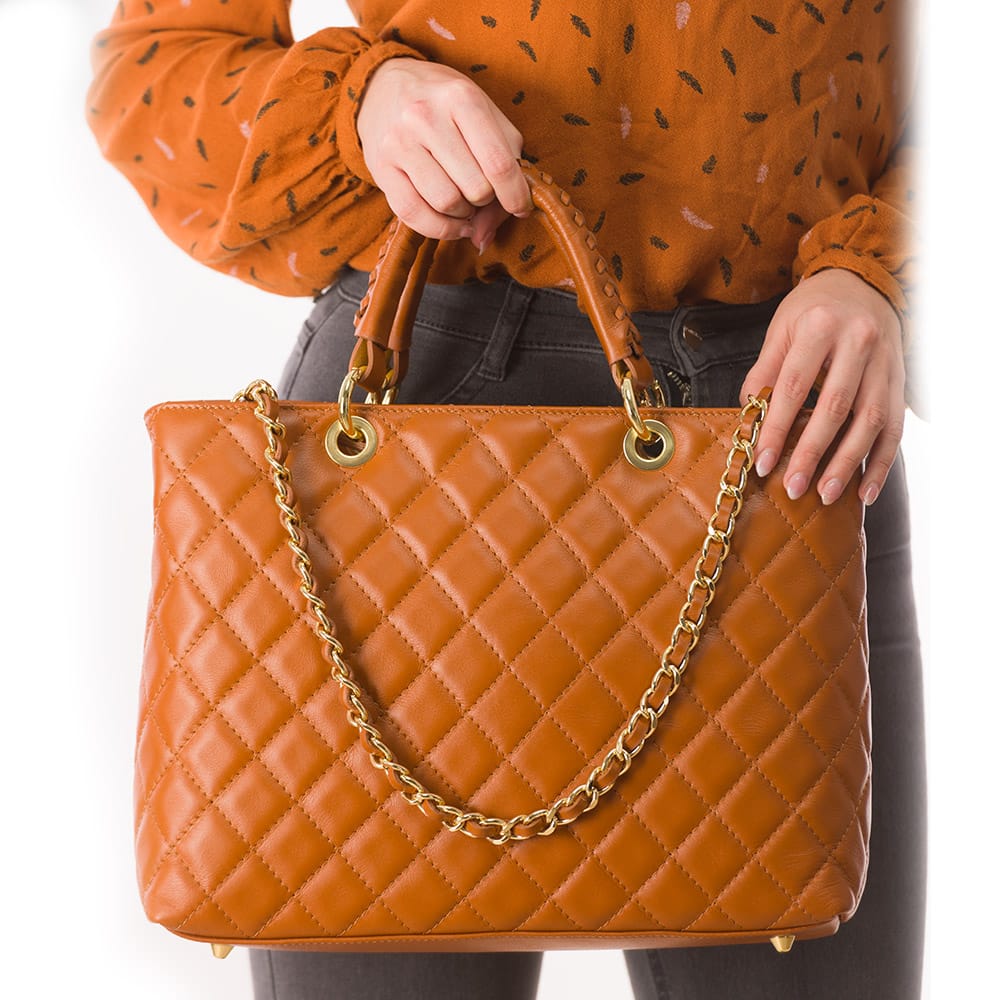 Geanta-dama-din-piele-naturala-maro-Crossed-Lady